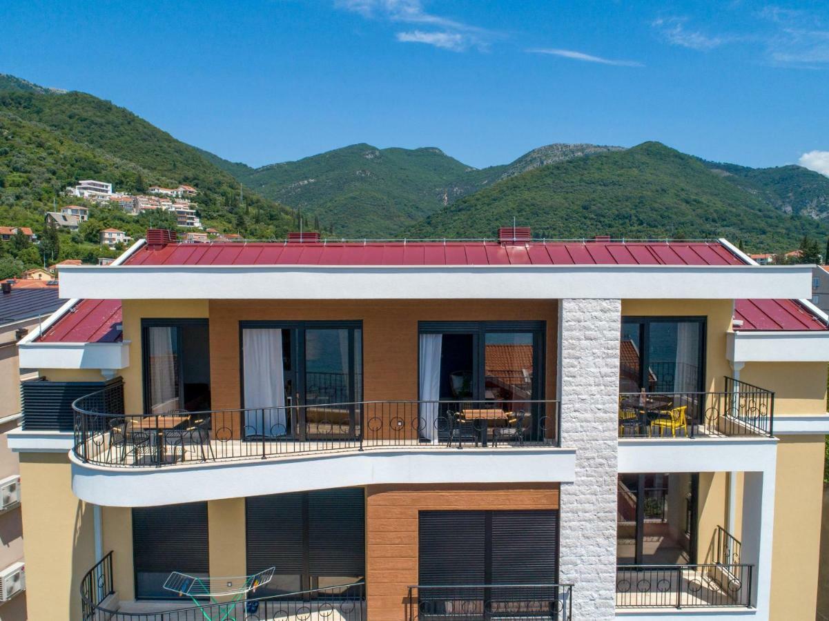 Sealine Apartments A1 Tivat Exterior photo